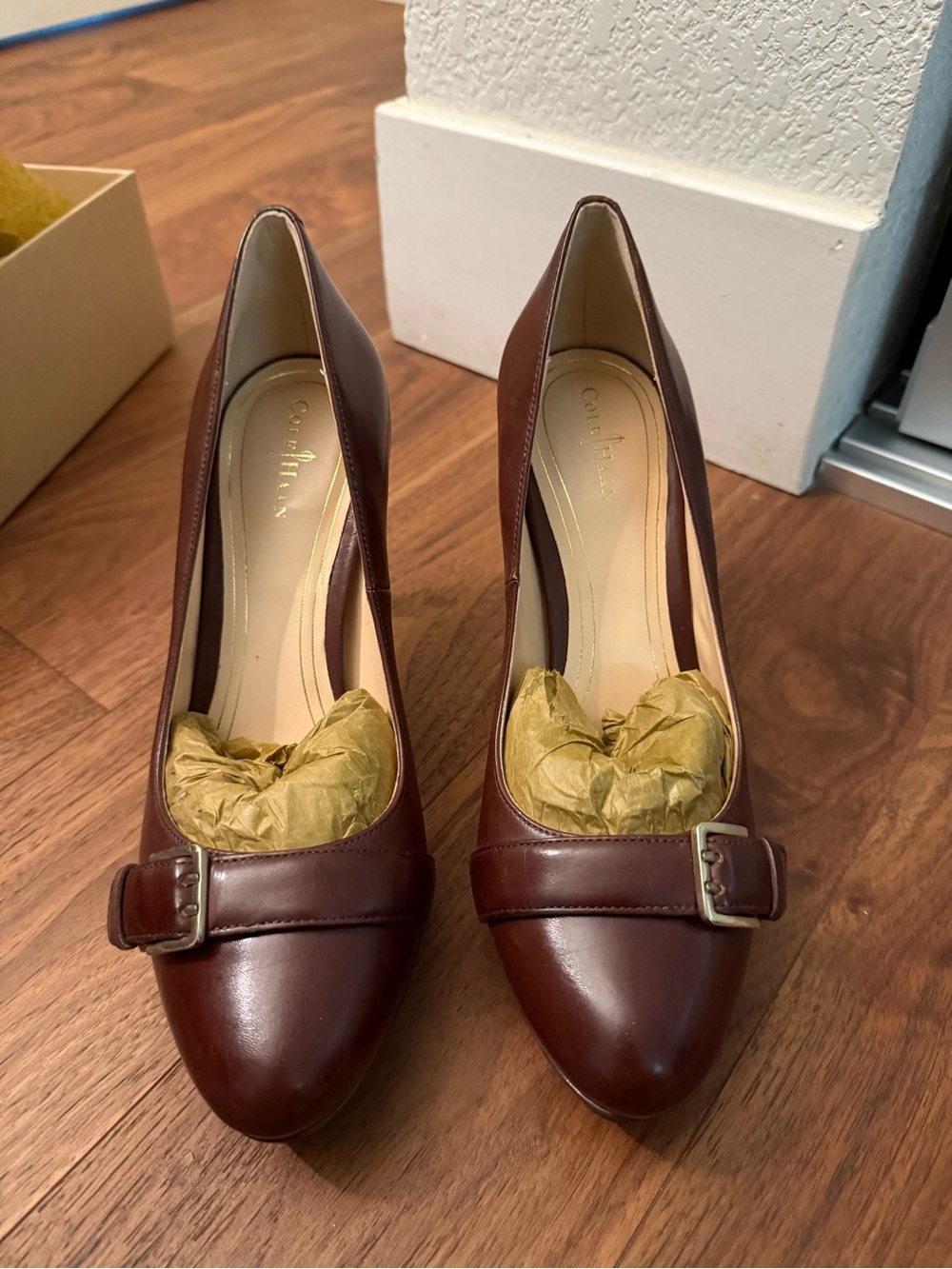 Cole Haan Brown Leather Pointed-Toe Buckle Pumps